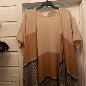 Tan, brown warm short sleeve kimono